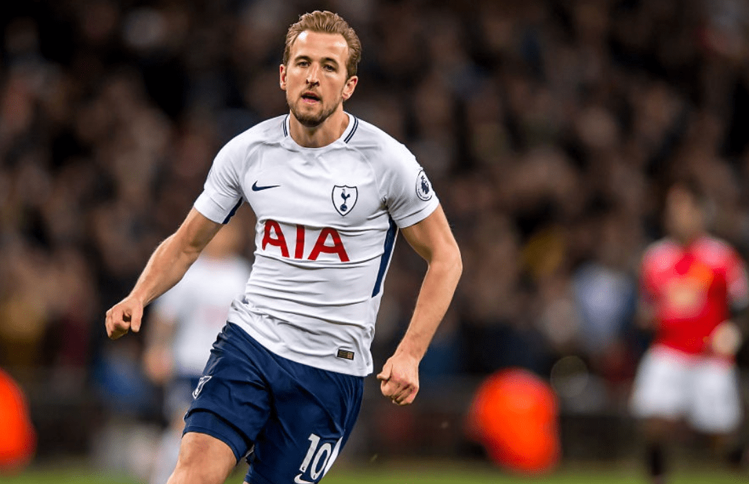 波特兰开拓者迎来里程碑备战国王杯今晚布鲁克林篮网调整名单以备英超，现场解说直呼：杜兰特在美国队比赛中精彩发挥的简单介绍